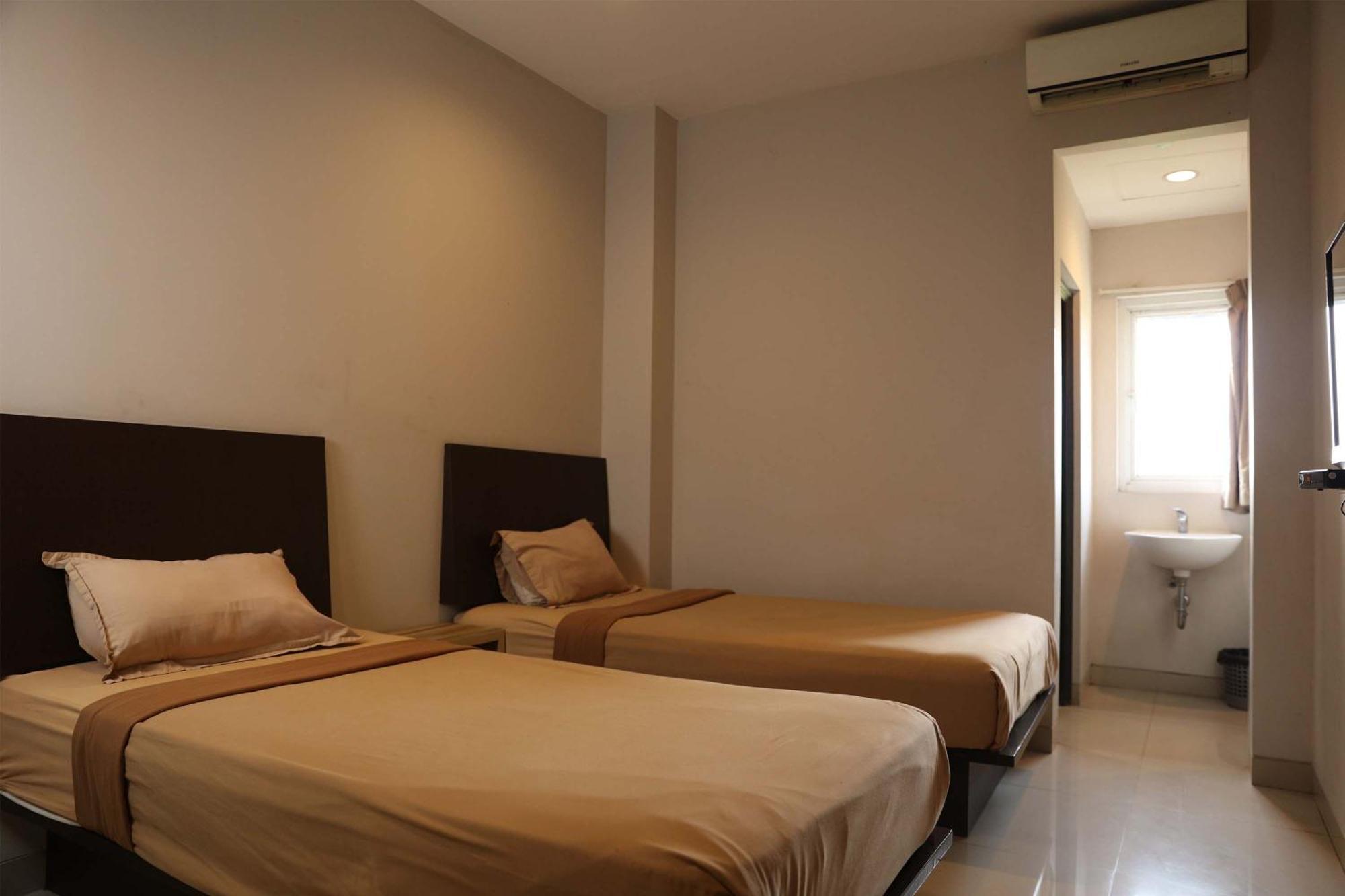 Bale Ocasa Hotel Tangerang Kültér fotó