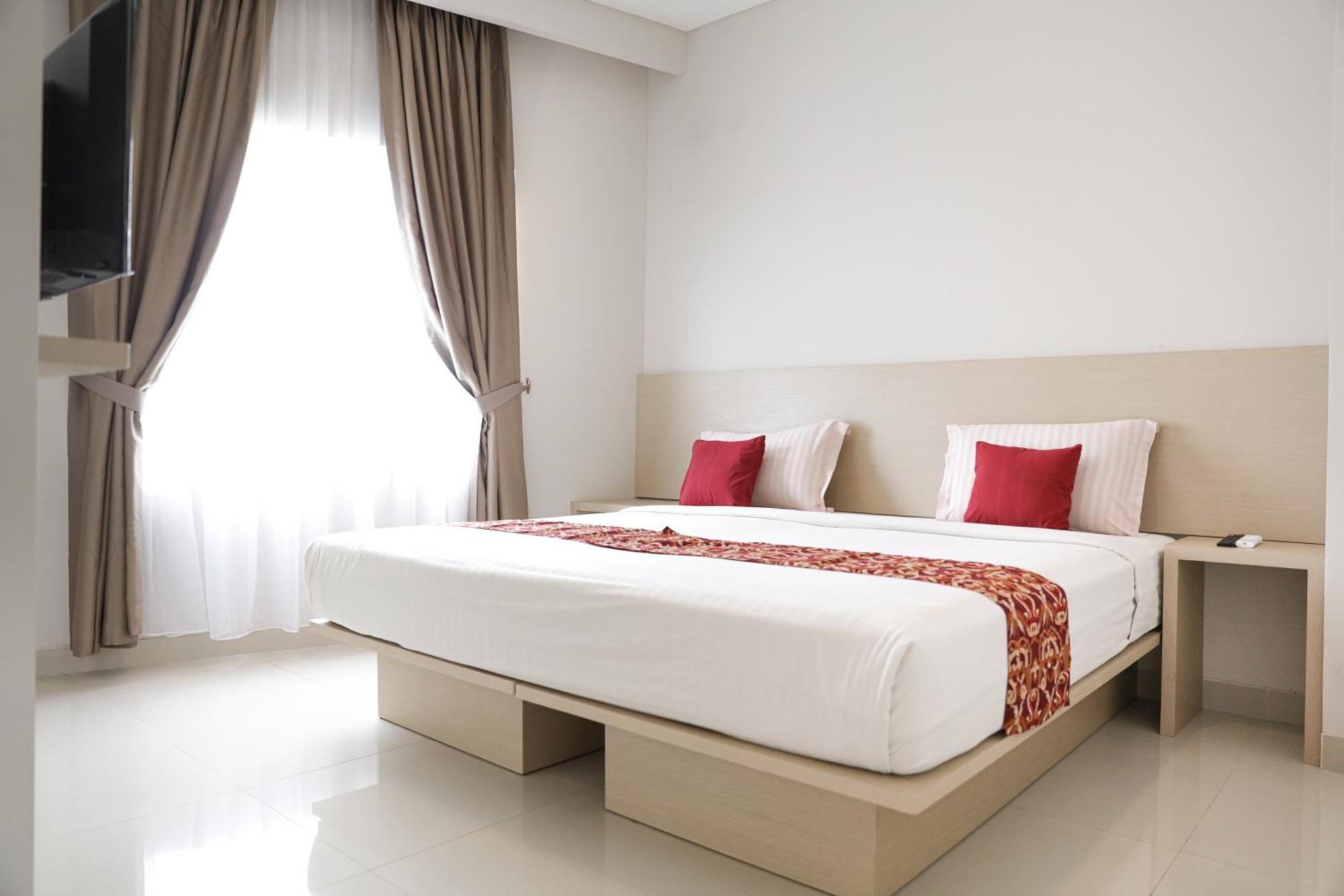 Bale Ocasa Hotel Tangerang Kültér fotó