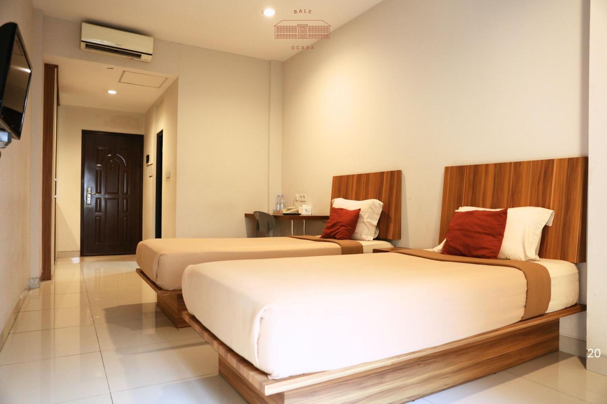 Bale Ocasa Hotel Tangerang Kültér fotó