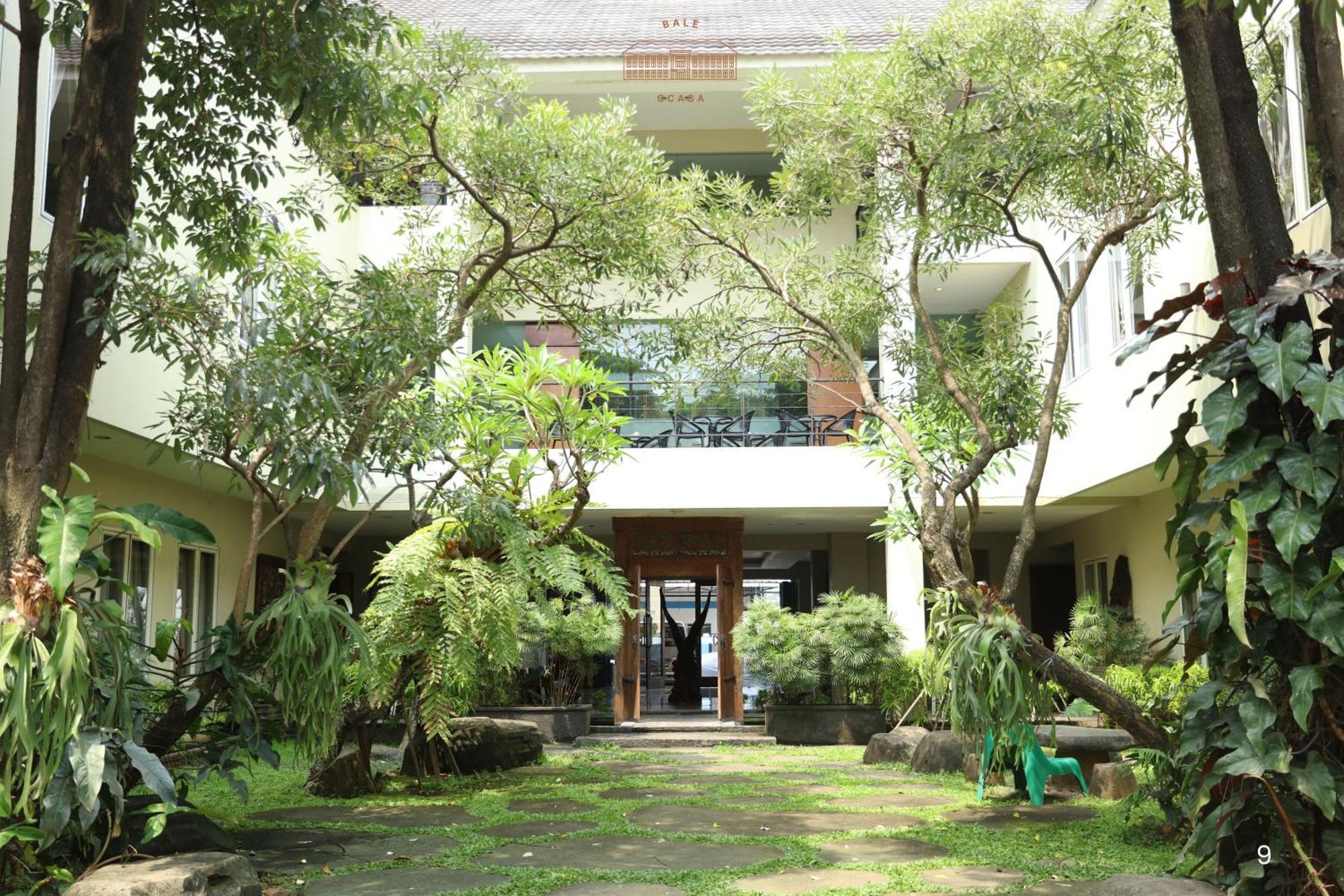 Bale Ocasa Hotel Tangerang Kültér fotó